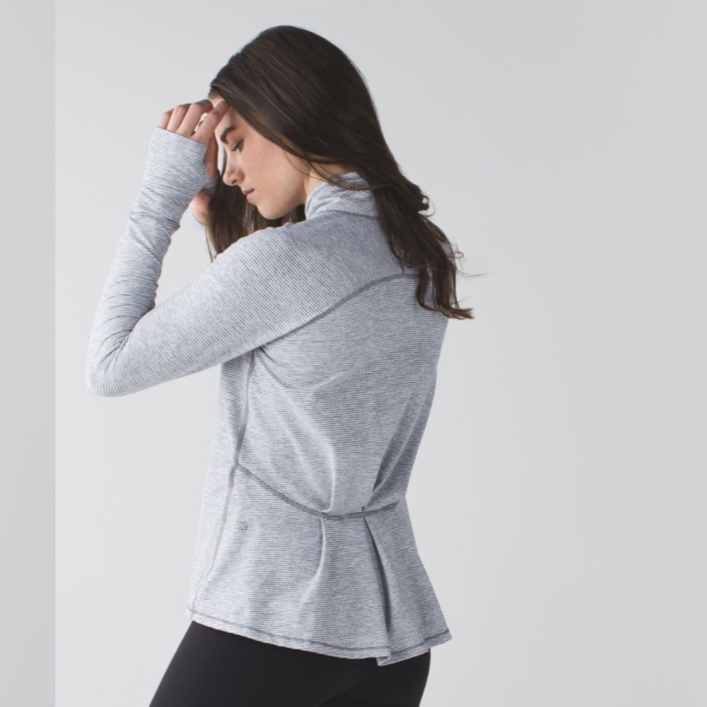 Lululemon 🍋 Warm Your Core Long Sleeve Tee